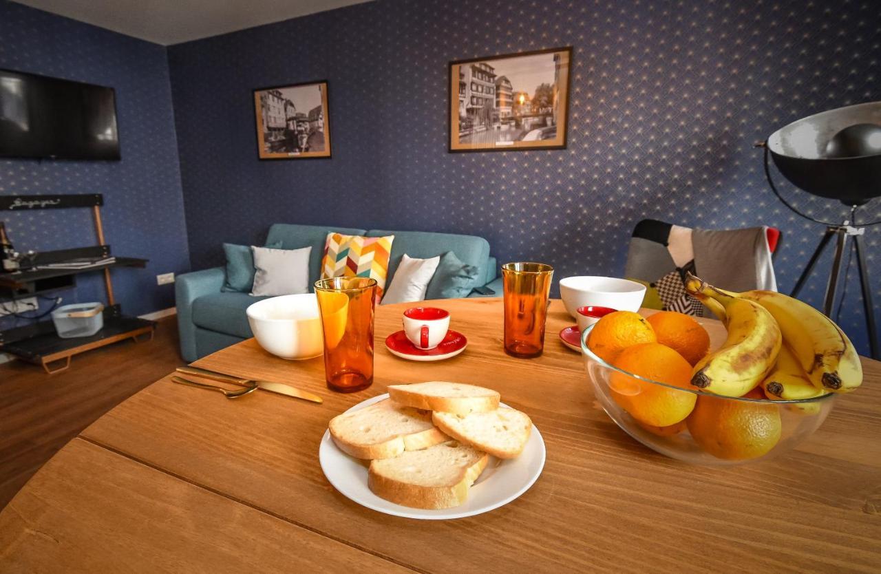 Au Fil Du Temps Apartment Selestat Bagian luar foto