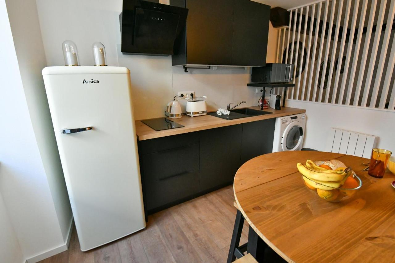 Au Fil Du Temps Apartment Selestat Bagian luar foto