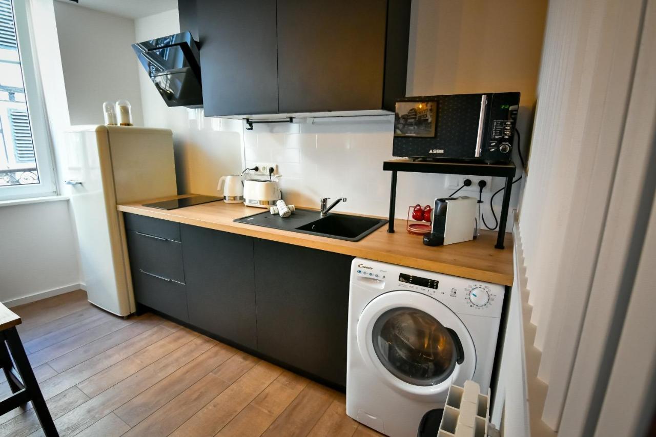 Au Fil Du Temps Apartment Selestat Bagian luar foto